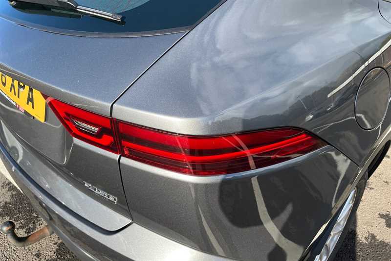 Used Jaguar E-Pace 2018 for sale - 76529869: Photo 32