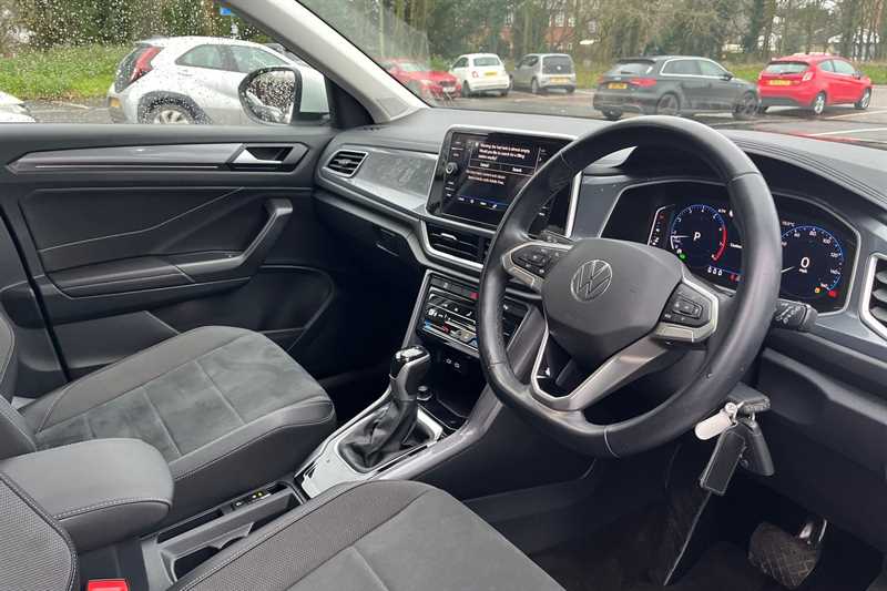 Used Volkswagen T-Roc 2022 for sale - 77322078: Photo 14