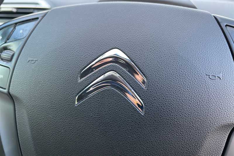 Used Citroen C4 2018 for sale - 76563957: Photo 40