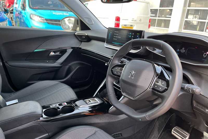 Used Peugeot 2008 2023 for sale - 77944665: Photo 13