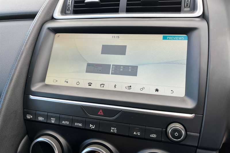 Used Jaguar E-Pace 2018 for sale - 76806168: Photo 17