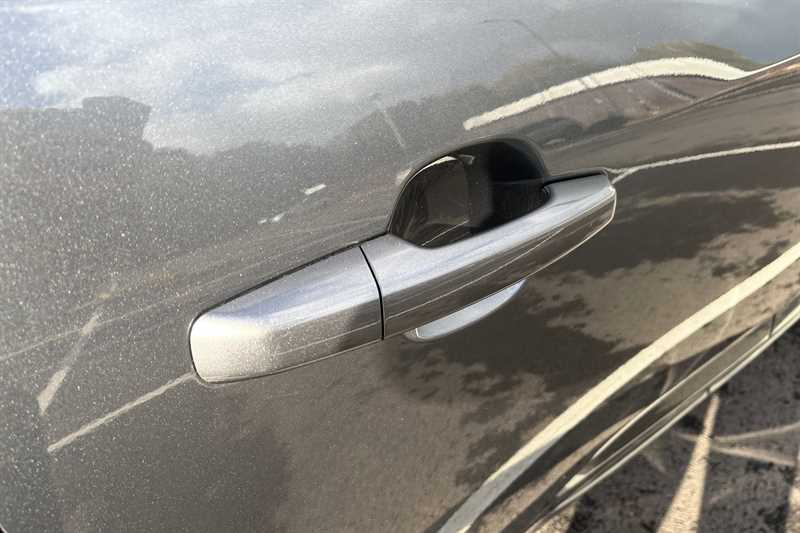 Used Jaguar E-Pace 2018 for sale - 76806168: Photo 33