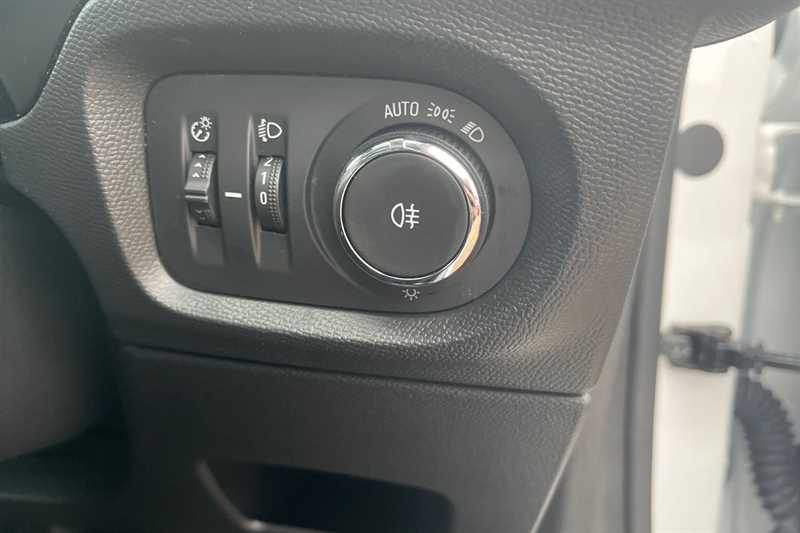 Used Vauxhall Corsa 2022 for sale - 76939925: Photo 38