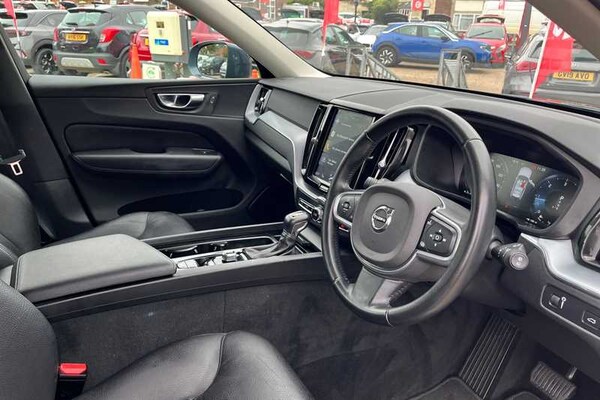 Used Volvo XC60 2020 for sale - 76176432: Photo 13