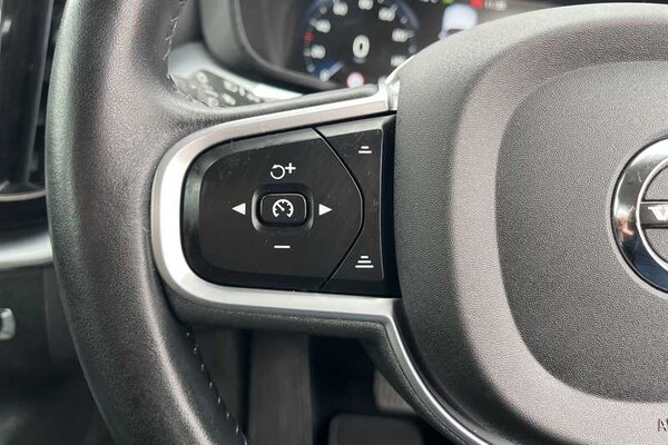 Used Volvo XC60 2020 for sale - 76176432: Photo 21