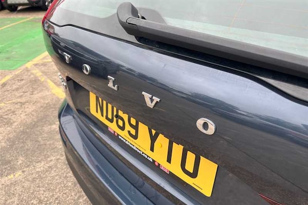 Used Volvo XC60 2020 for sale - 76176432: Photo 37