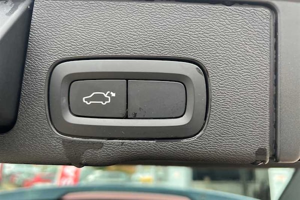 Used Volvo XC60 2020 for sale - 76176432: Photo 38