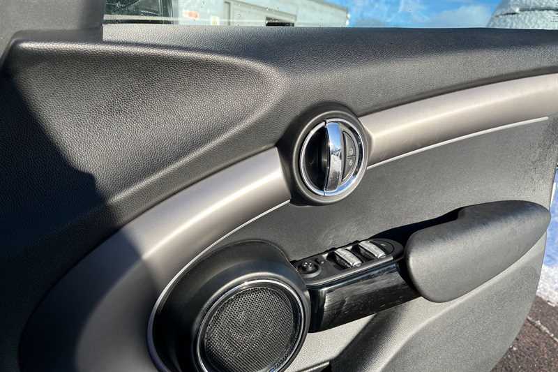 Used MINI Hatch 2020 for sale - 77429684: Photo 16