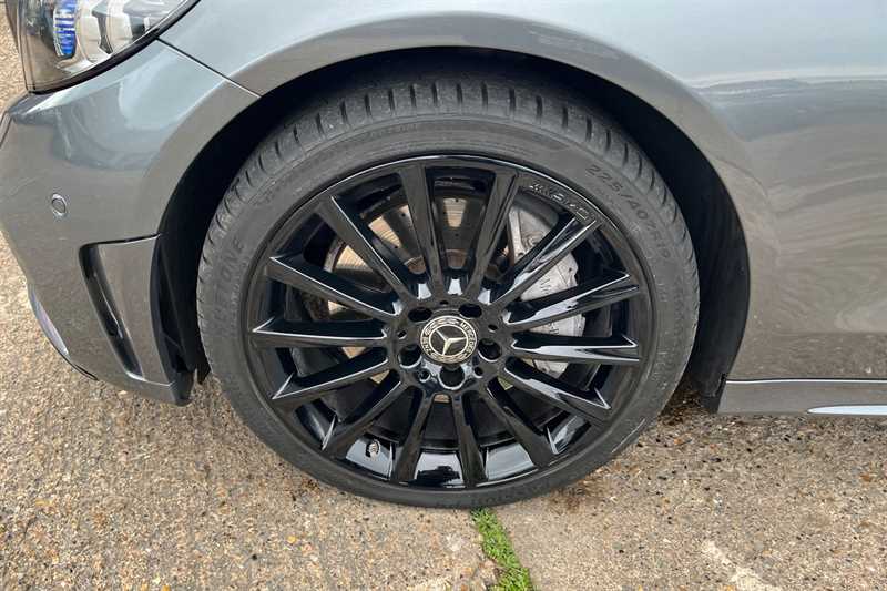 Used Mercedes-Benz C Class 2020 for sale - 76852477: Photo 10