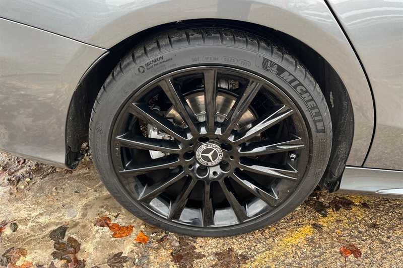 Used Mercedes-Benz C Class 2020 for sale - 76852477: Photo 12