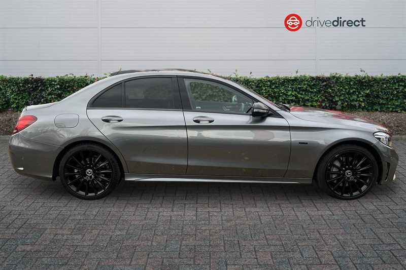 Used Mercedes-Benz C Class 2020 for sale - 76852477: Photo 2