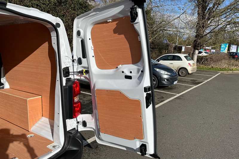 Used Vauxhall Vivaro 2026 for sale - 78221504: Photo 38