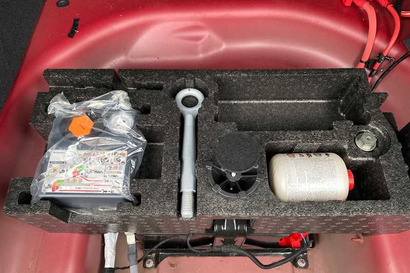 Used Jaguar F-Pace 2017 for sale - 76930898: Photo 37