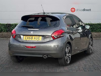 Used Peugeot 208 2018 for sale - 76443867: Photo