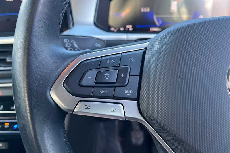 Used Volkswagen T-Roc 2024 for sale - 77812375: Photo 21