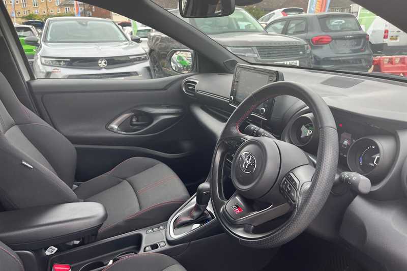 Used Toyota Yaris 2023 for sale - 76858324: Photo 14