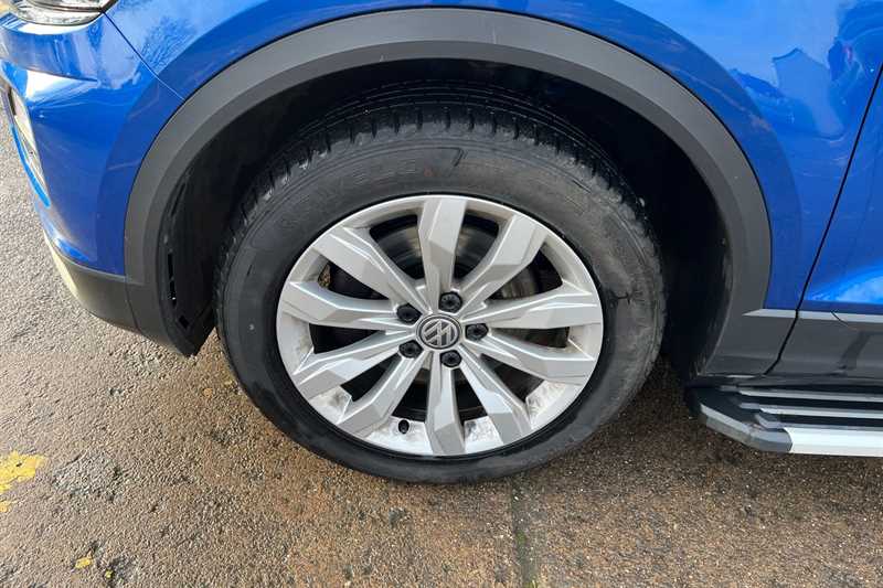 Used Volkswagen T-Roc 2018 for sale - 77018540: Photo 10