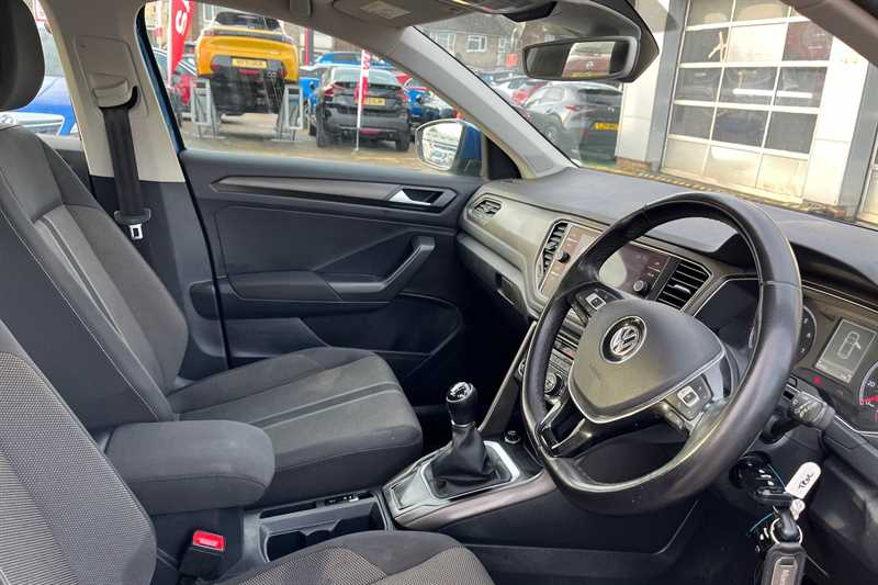 Used Volkswagen T-Roc 2018 for sale - 77018540: Photo 13