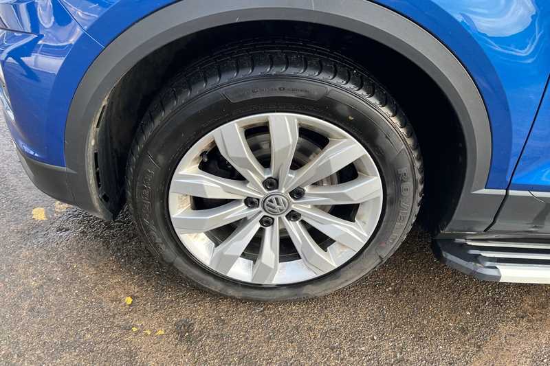 Used Volkswagen T-Roc 2018 for sale - 77018540: Photo 9