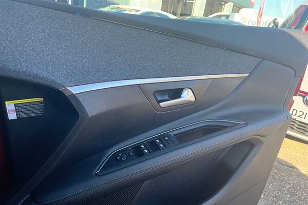 Used Peugeot 3008 2019 for sale - 76176464: Photo 16