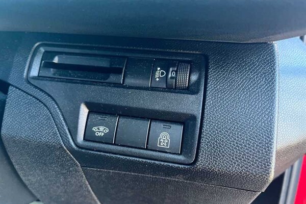 Used Peugeot 3008 2019 for sale - 76176464: Photo 37