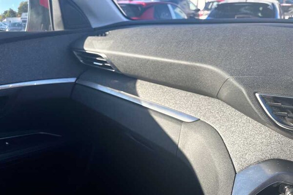 Used Peugeot 3008 2019 for sale - 76176464: Photo 39
