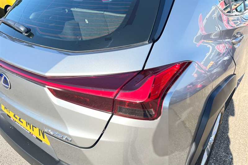 Used Lexus UX 2022 for sale - 77772664: Photo 32