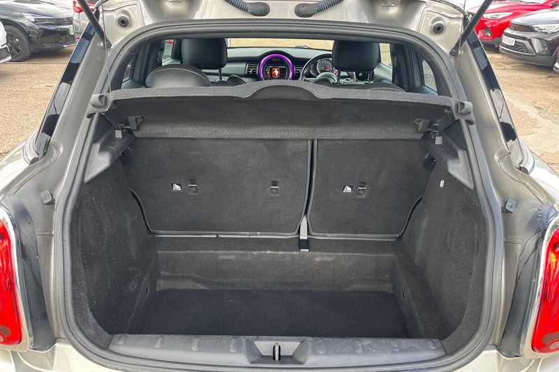 Used MINI Hatch 2019 for sale - 76529806: Photo 25