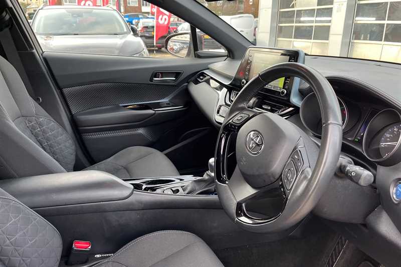 Used Toyota C-HR 2020 for sale - 77322337: Photo 13