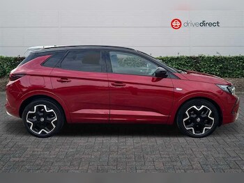 Used Vauxhall Grandland 2023 for sale - 75981484: Photo 2