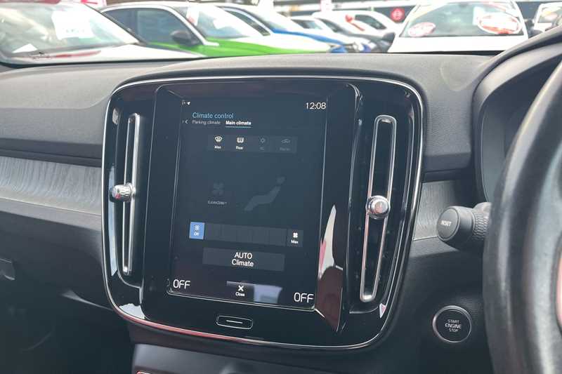 Used Volvo XC40 2021 for sale - 77362577: Photo 15