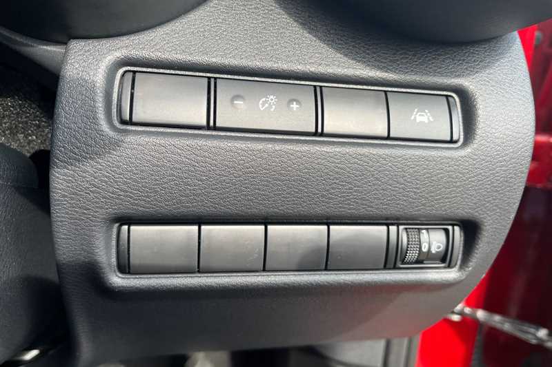 Used Nissan Juke 2023 for sale - 77972031: Photo 38