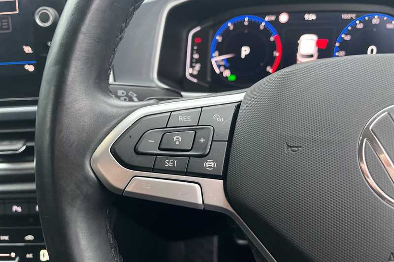 Used Volkswagen T-Roc 2022 for sale - 77334962: Photo 21