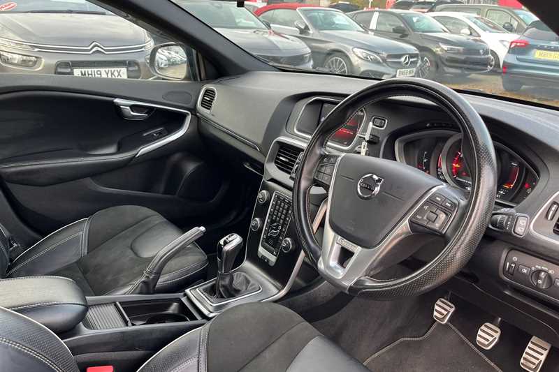 Used Volvo V40 2019 for sale - 76529457: Photo 14
