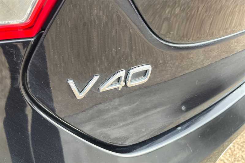 Used Volvo V40 2019 for sale - 76529457: Photo 30