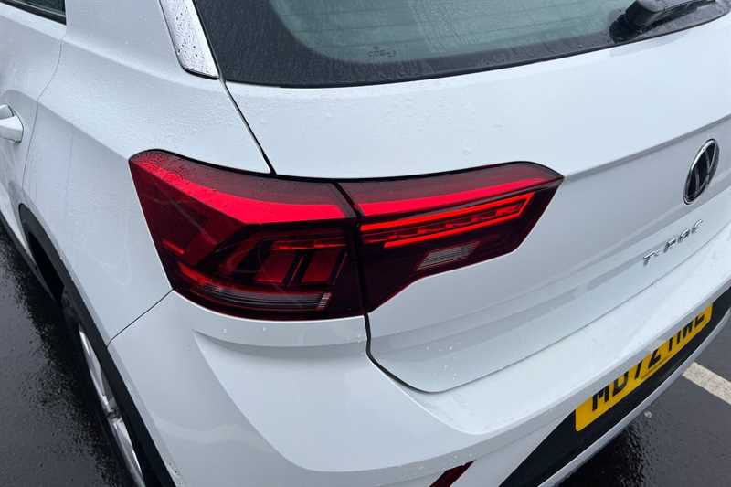 Used Volkswagen T-Roc 2023 for sale - 77526348: Photo 31