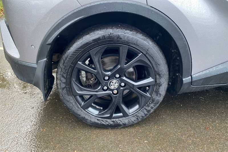 Used Toyota C-HR 2018 for sale - 77844417: Photo 11