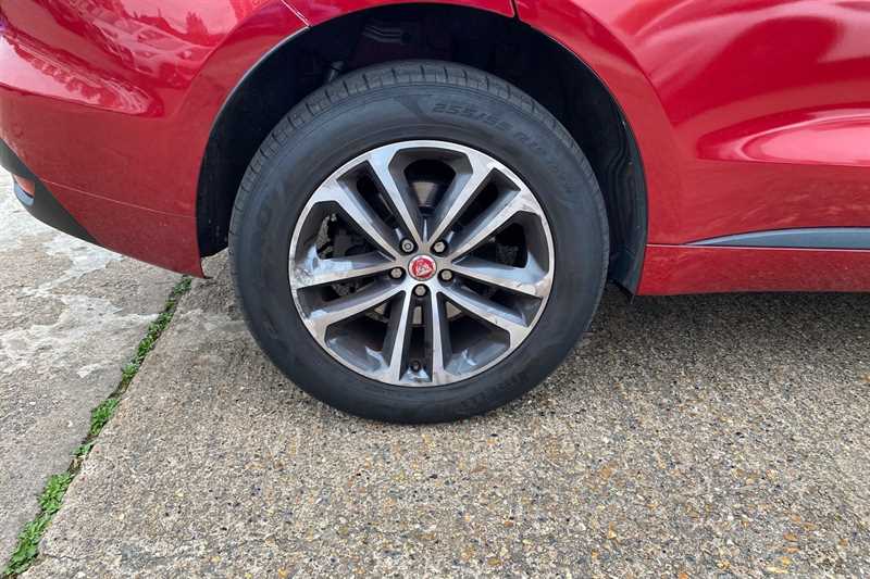 Used Jaguar F-Pace 2017 for sale - 76956855: Photo 11