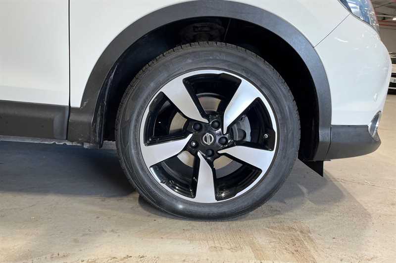 Used Nissan Qashqai 2015 for sale - 76529933: Photo 9