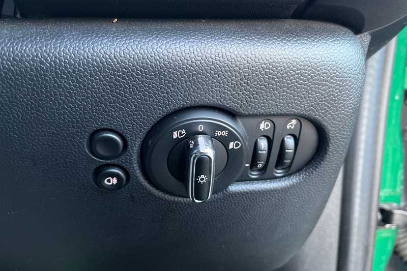 Used MINI Hatch 2023 for sale - 77362848: Photo 37