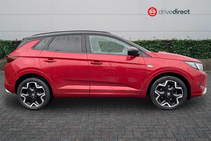 Used Vauxhall Grandland 2023 for sale - 77562093: Photo 2