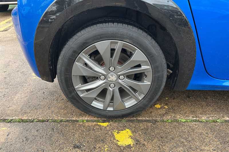 Used Peugeot E-208 2022 for sale - 76329394: Photo 11