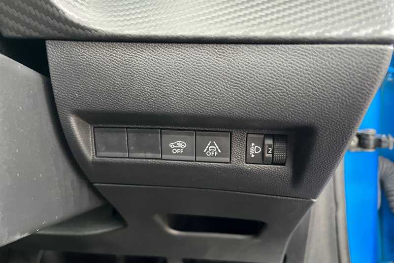 Used Peugeot E-208 2022 for sale - 76329394: Photo 38