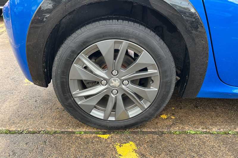 Used Peugeot E-208 2022 for sale - 76329394: Photo 9