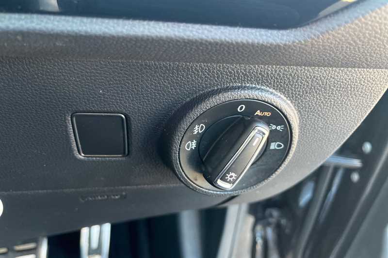 Used SEAT Ateca 2018 for sale - 76155224: Photo 40