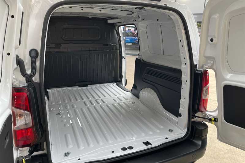 Used Vauxhall Combo 2024 for sale - 76858613: Photo 43