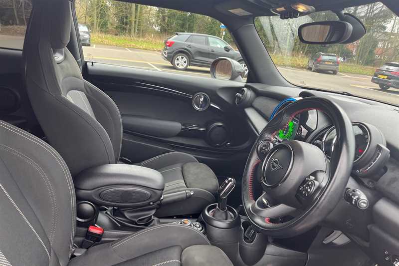 Used MINI Hatch 2019 for sale - 77944555: Photo 13