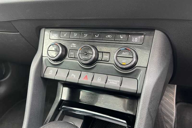 Used Skoda Karoq 2019 for sale - 77812071: Photo 15