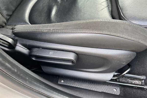 Used MINI Hatch 2019 for sale - 75748799: Photo 26