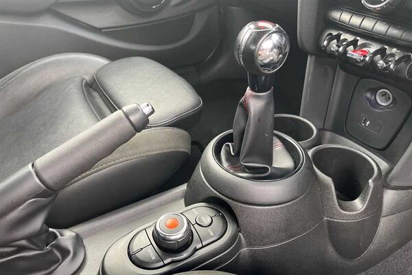 Used MINI Hatch 2019 for sale - 75748799: Photo 39